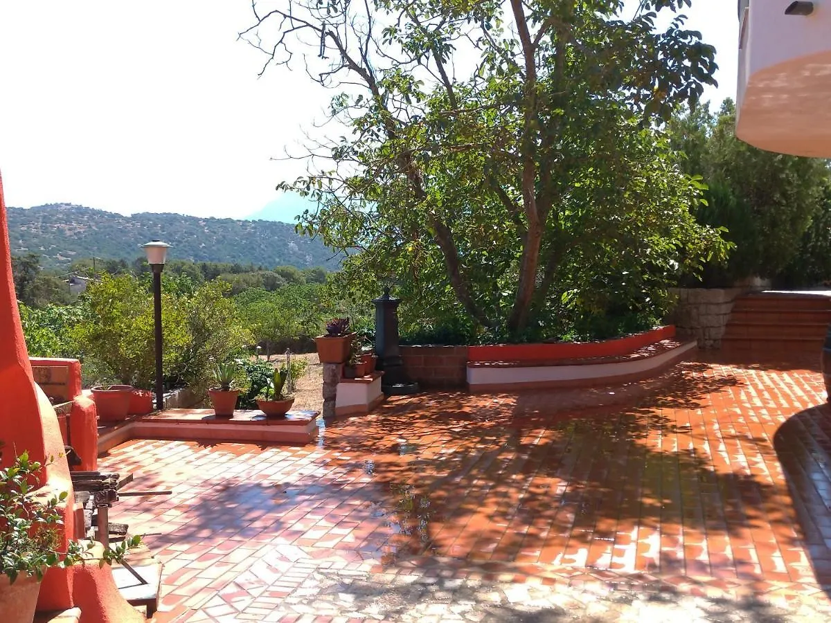 B&B Bene Bennios Iun F1441 Nuoro  Italia