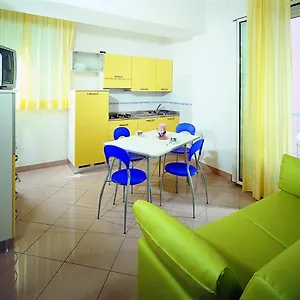 Queen Mary Aparthotel Cattolica